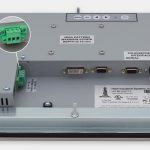 Monitores industriales de montaje en panel y pantallas táctiles resistentes de 12” según IP65/IP66, vista de salida para cables de CC